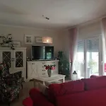 Apartment With Swimming Pool - 23696