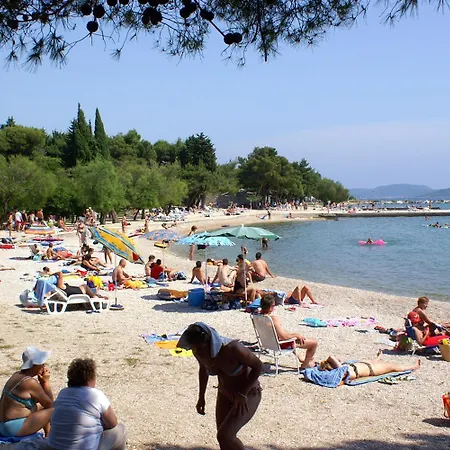 アパート With Swimming Pool - 23696 ヴォディツェ