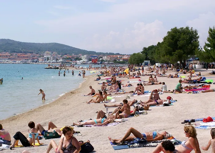 Apartman With Swimming Pool - 23696 Vodice